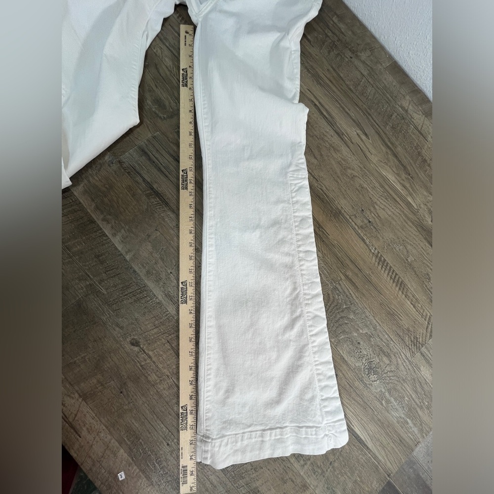 7 for all Mankind High Rise Flare Snap Leg - Picture 7 of 13